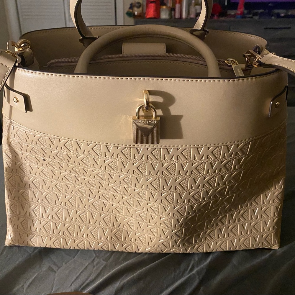 Tan large Michael kors tote